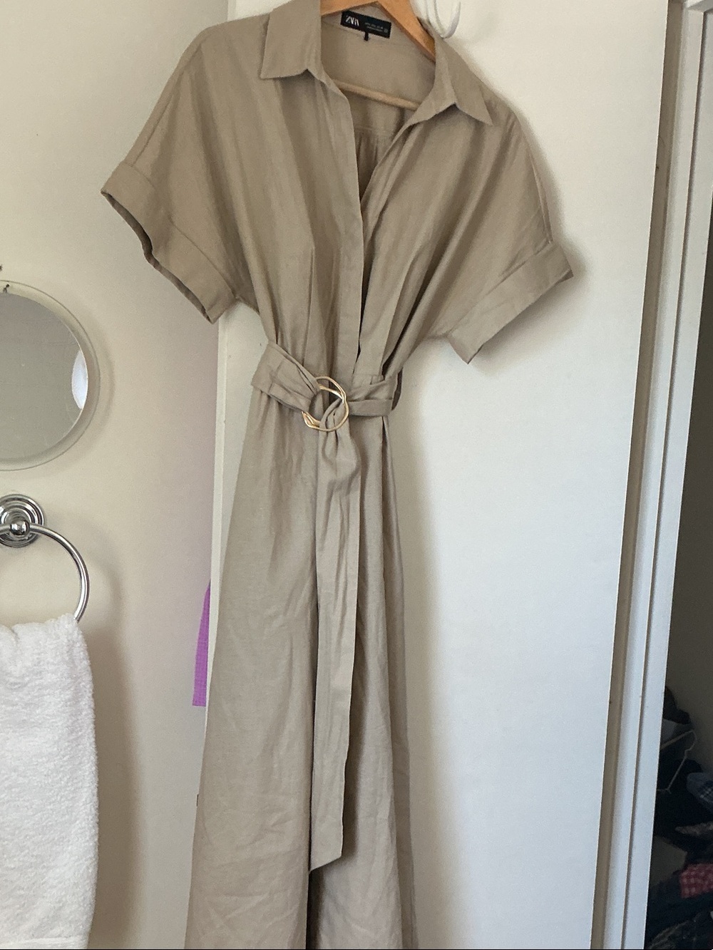 Zara Neutral-Tone Ring-Buckle Shirt Dress